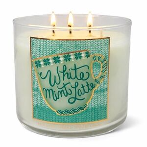 Bath & Body Works White‎ Mint Latte 3 Wick Candle Natural Essential Oils